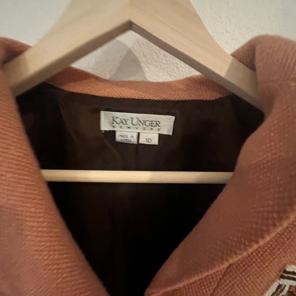 Kay Unger Tan Women's Blazer with Embroidered Detail‎ - Picture 2 of 7